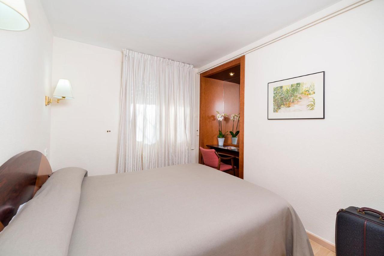 Apartamentos Guitart Lloret de Mar Exterior photo